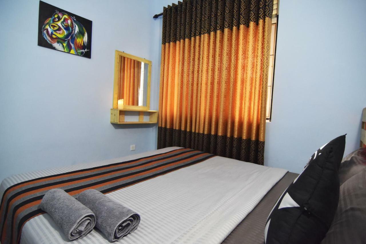 Yoyo Airport Hostel Negombo Exterior foto